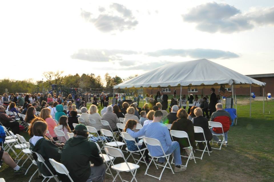 A 50th anniversary celebration at Lanes Mill Elementary School. (Photo: Township of Brick)