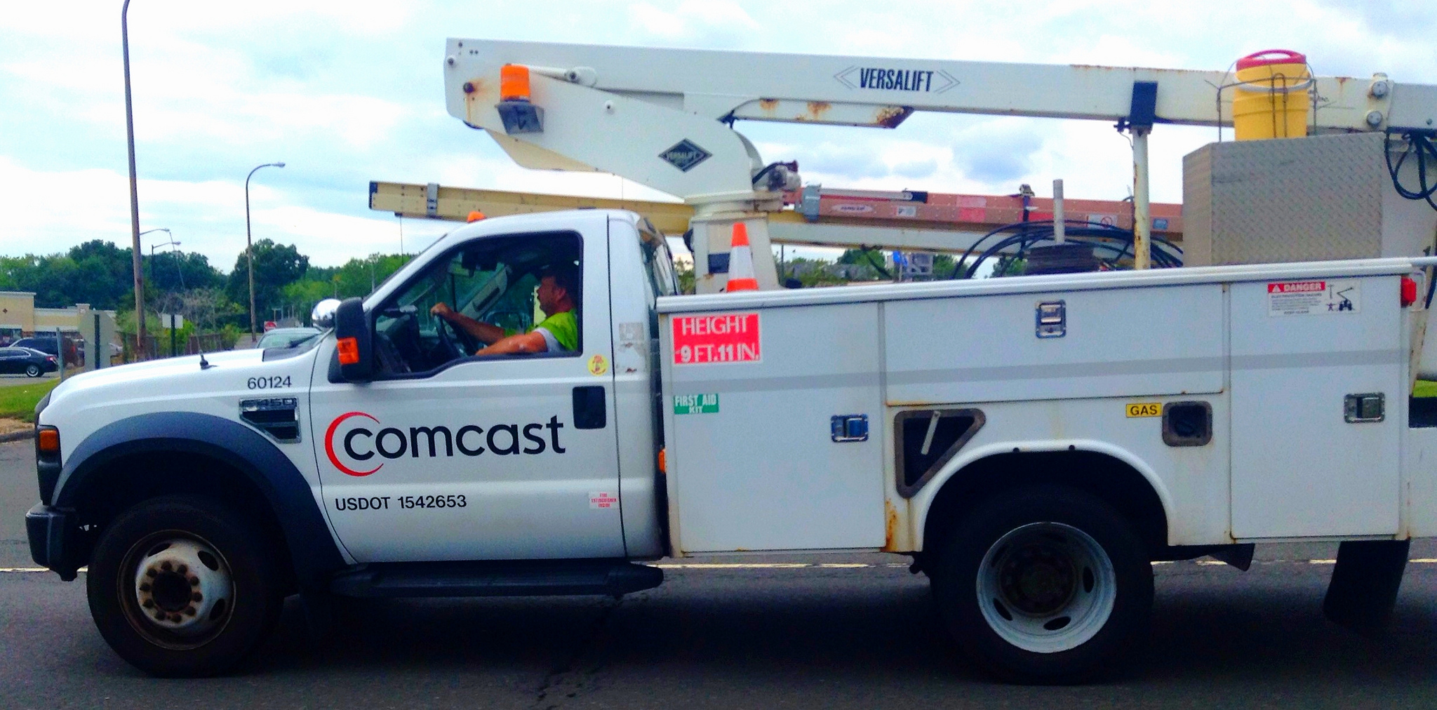 Comcast (Credit: Mike Mozart/Flickr)