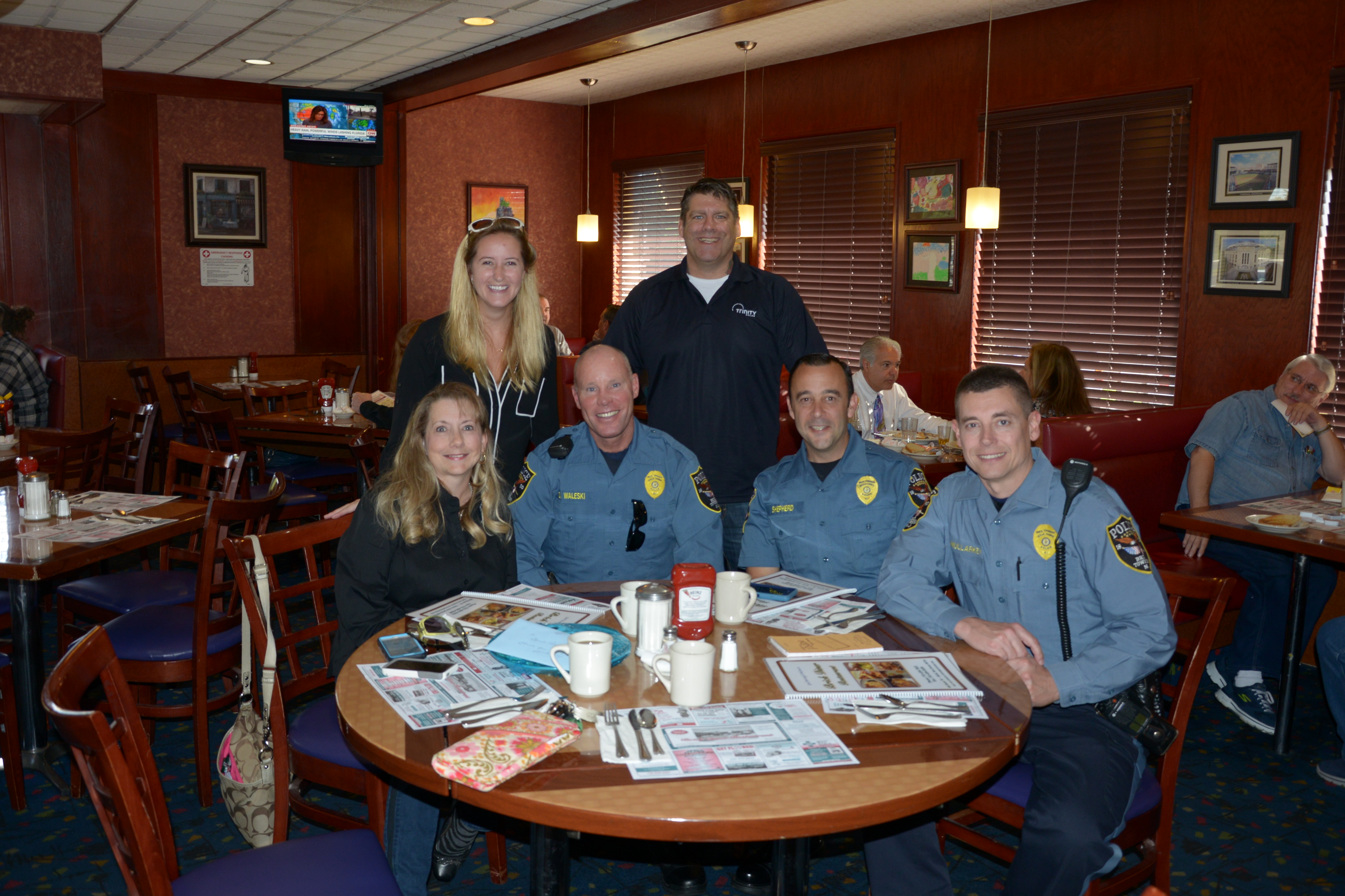 Coffe With a Cop at the Brick Diner, Oct. 2016. (Photo: Brick Twp. Police)