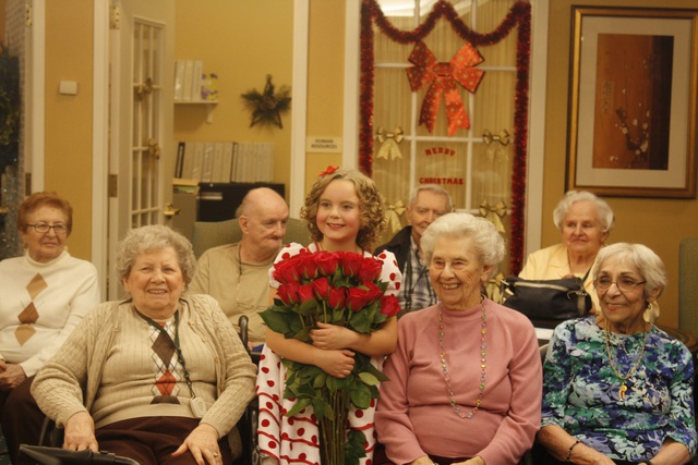 Vasilisa Seneko with residents at Brandywine, Brick, N.J. (Photo: Brandywine)