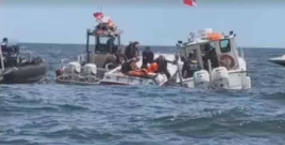 Emergency responders at the scene of a racing boat crash in Point Pleasant Beach, N.J., May 21, 2017. (Photo: News12)