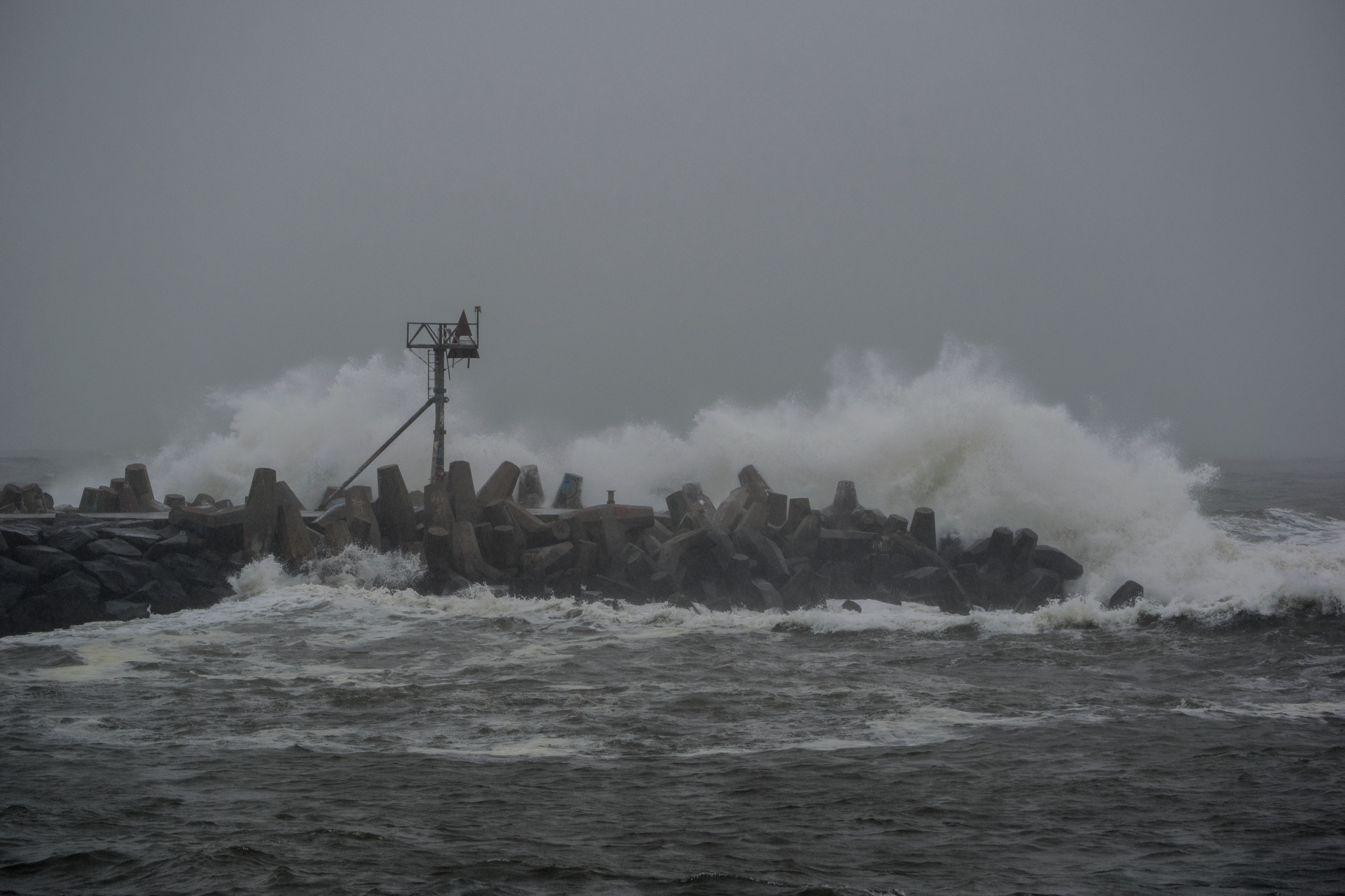 Heavy surf during the Sept. 10, 2018 storm. (Photo: Daniel Nee)