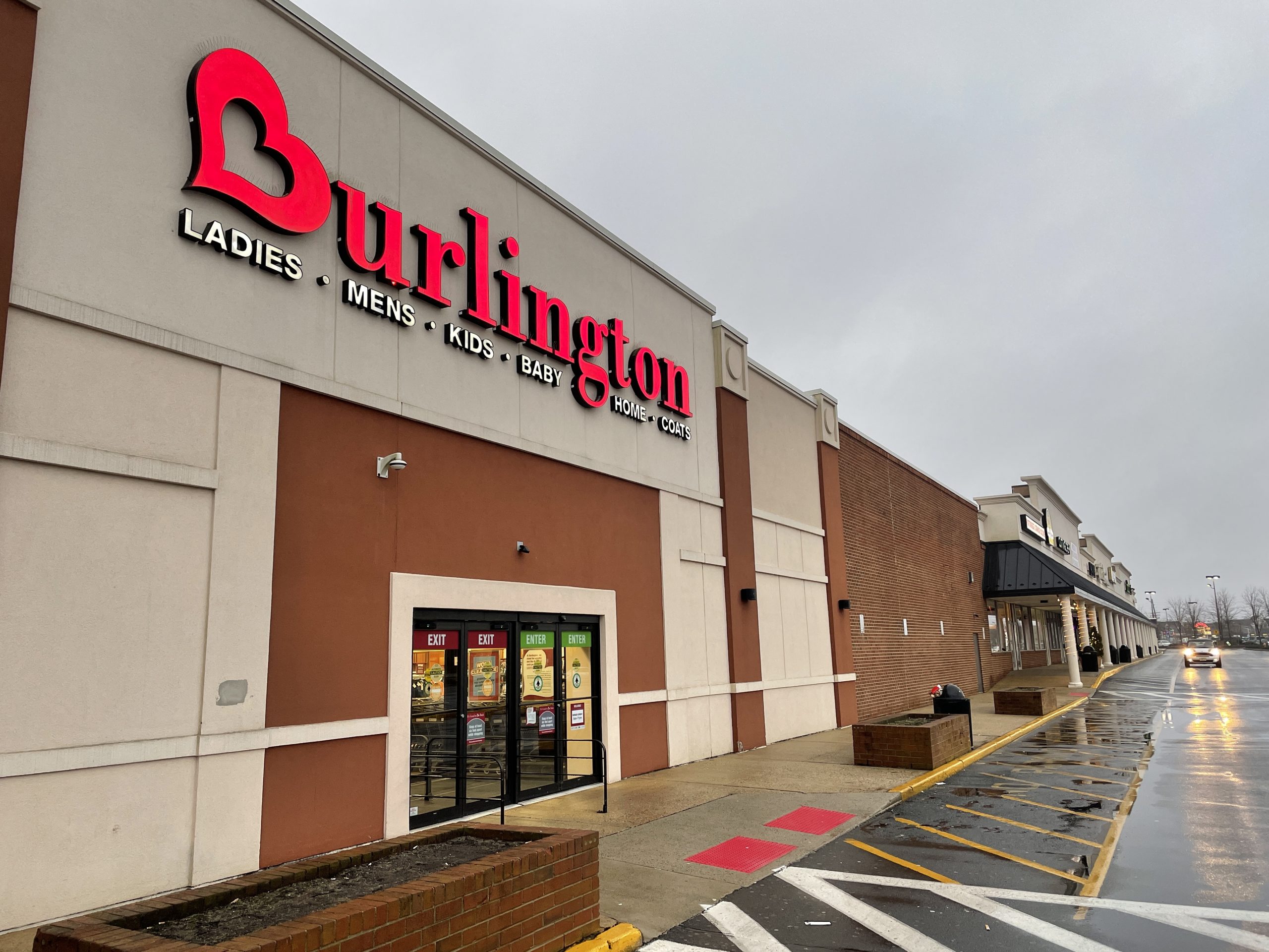 The Burlington store at Bay Harbor Plaza, Brick, N.J., Jan. 2021. (Photo: Daniel Nee)
