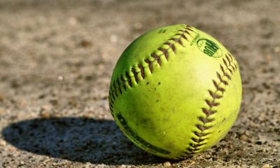 A softball. (Credit: iluvgadgets/ Creative Commons)
