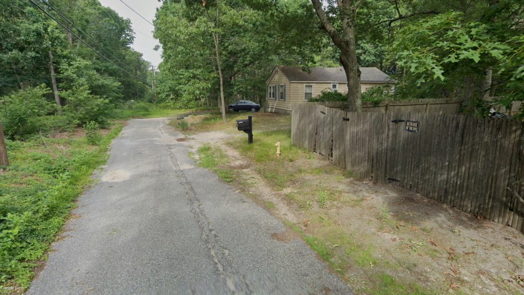982 Falkenberg Road (Credit: Google Earth)