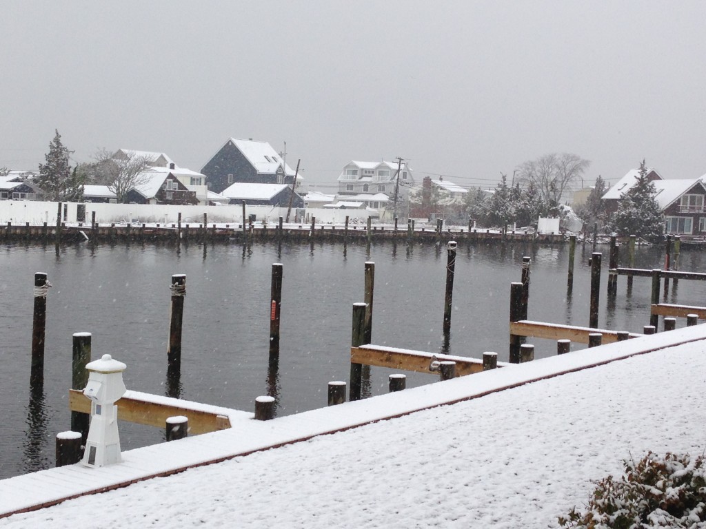 Snowfall along a dock in Ortley Beach (Photo: Daniel Nee)