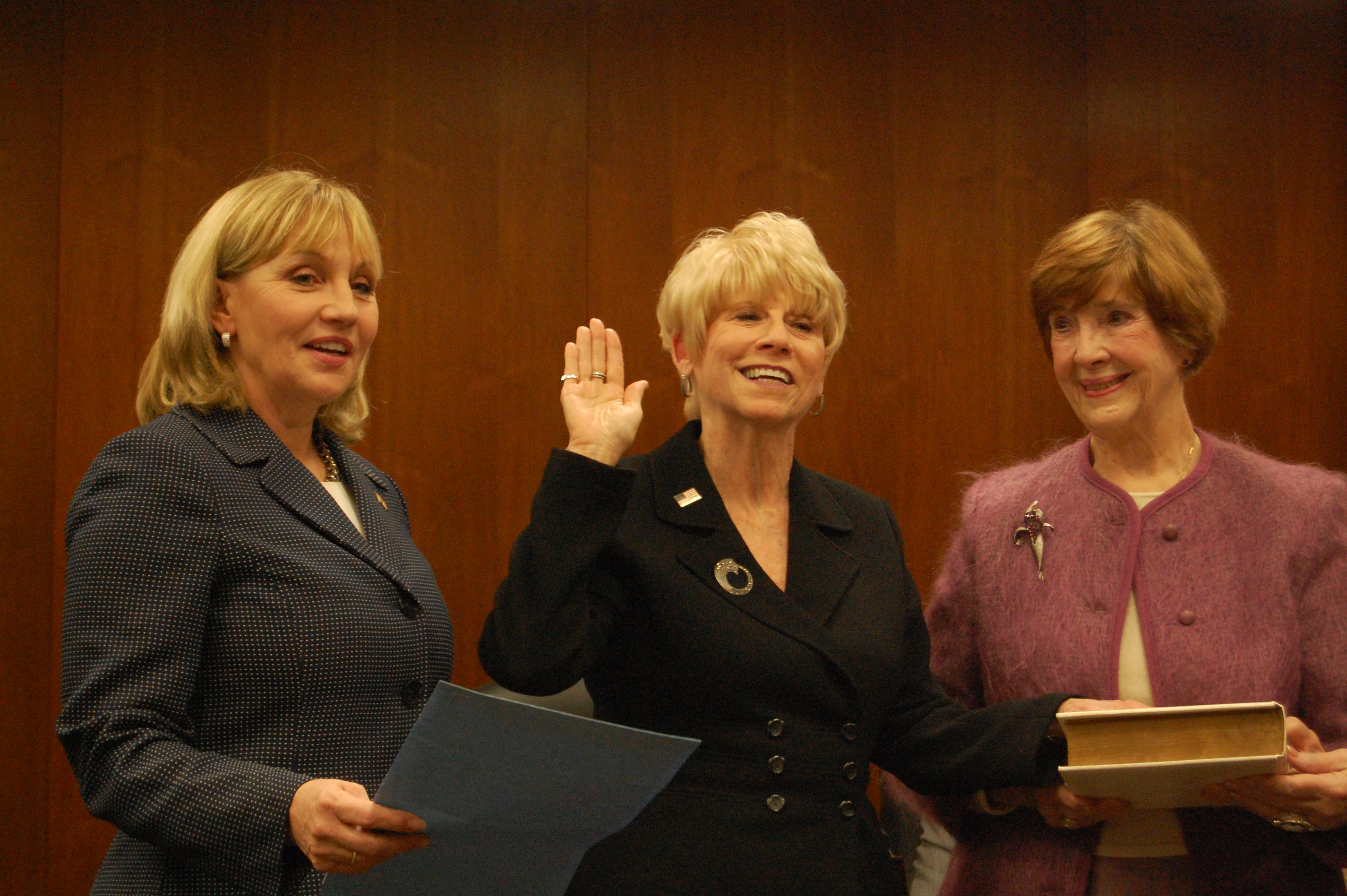 Lt. Gov. Kim Guadagno swears in Ocean County Freeholder Virginia Haines. (Photo: Daniel Nee)