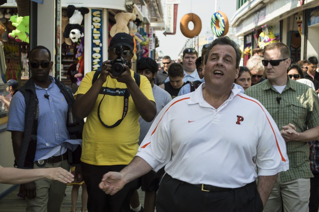 Chris Christie tours the Seaside Heights boardwalk, May 27, 2016. (Photo: Daniel Nee)