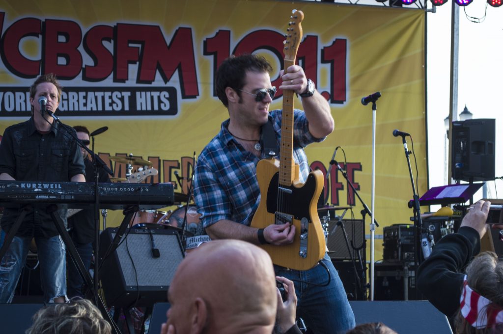 The E Street Shuffle, a Bruce Springsteen Tribute Band, performs in Seaside Heights. (Photo: Daniel Nee)
