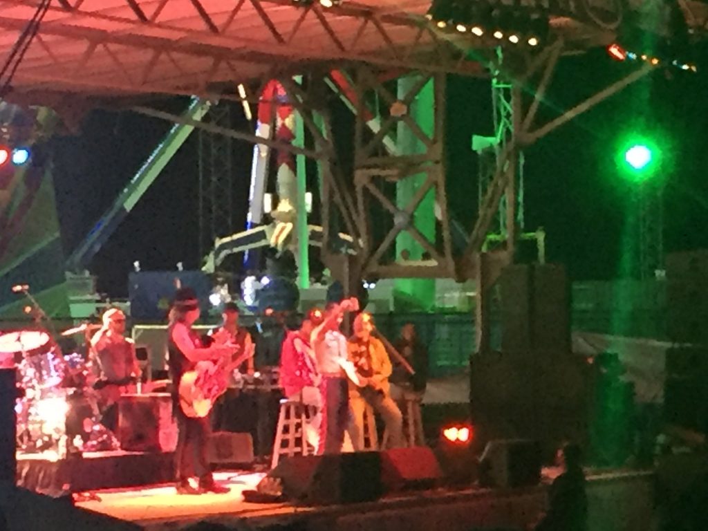 The 2016 Everyday Heroes concert in Seaside Heights, featuring Big & Rich. (Photo: Daniel Nee)