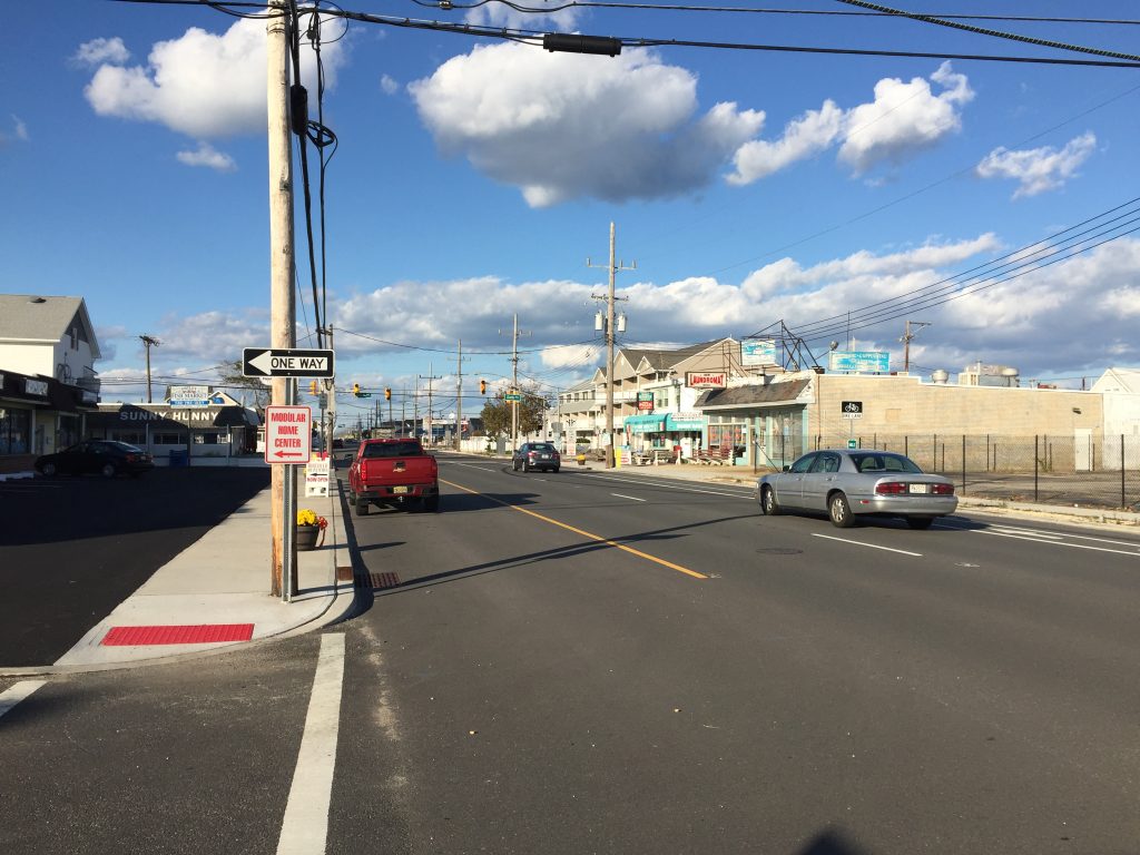 The business corridor along Route 35 north in Ortley Beach. (Photo: Daniel Nee)
