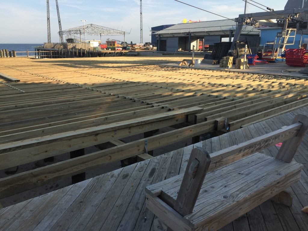 Construction on the Casino Pier expansion during the first week of November 2016. (Photo: Daniel Nee)