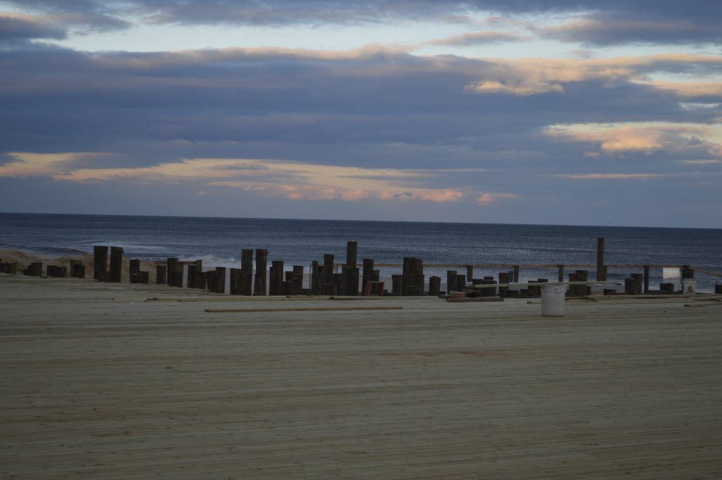 Construction on Casino Pier, Dec. 1, 2016. (Photo: Daniel Nee)