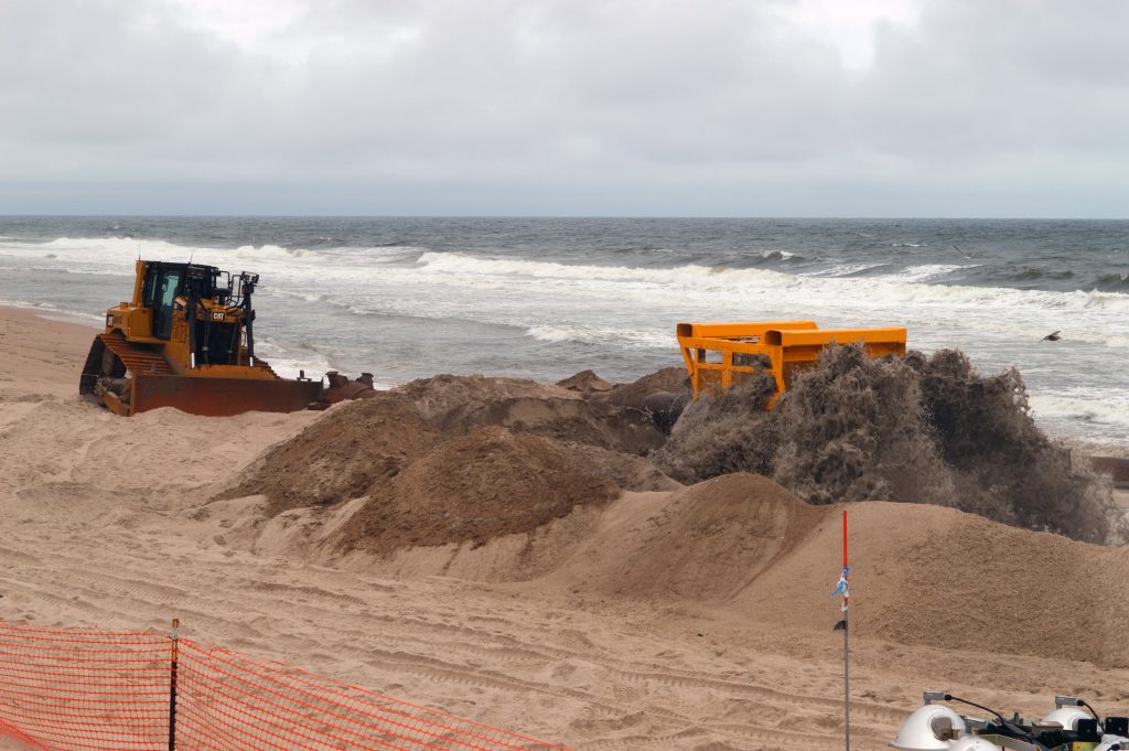 Beach replenishment in Ortley Beach, N.J. begins, May 29, 2017. (Photo: Daniel Nee)