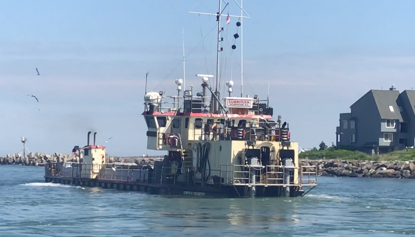 The dredge boat Currituck in Manasquan Inlet, June 21, 2018. (Photo: Daniel Nee)