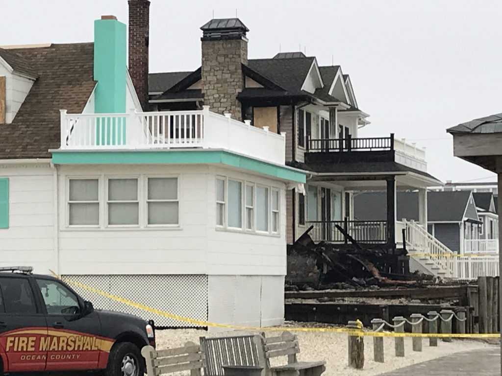 A home on the oceanfront in Lavallette near Newark Avenue that burnt down Dec. 20, 2018. (Photo: Daniel Nee)