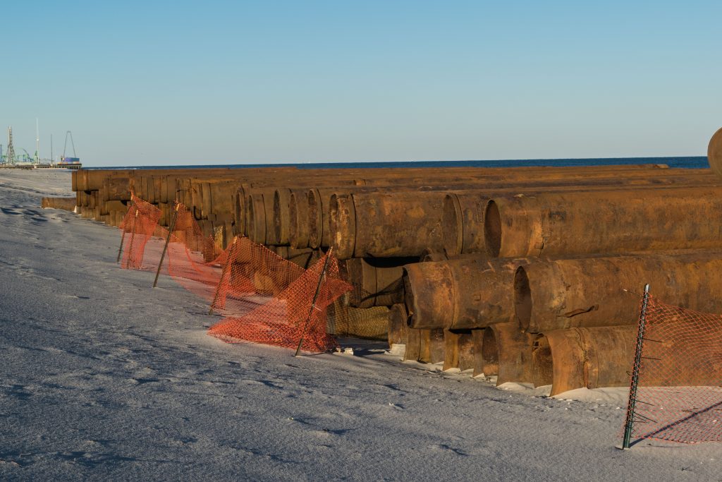Equipment on the beach in Seaside Park as replenishment work is about to restart, Dec. 18, 2018. (Photo: Daniel Nee)