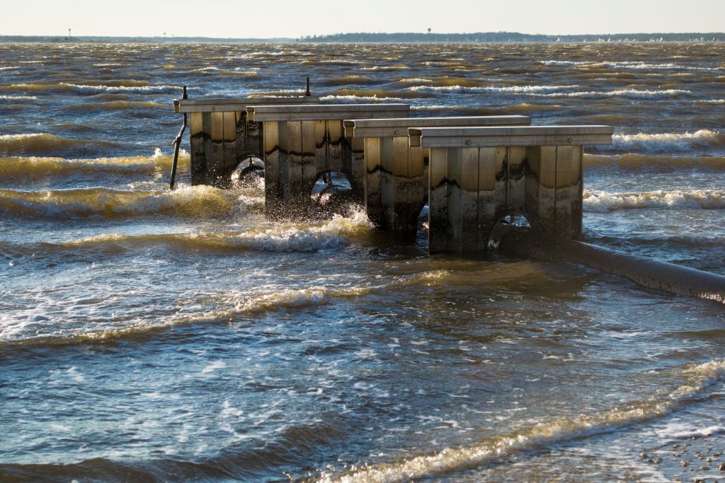 Winds whip up the Jersey Shore, Feb. 25, 2019. (Photo: Daniel Nee)
