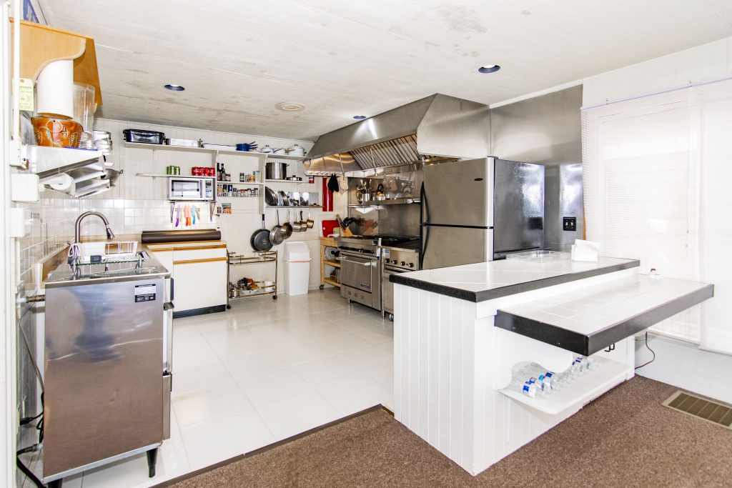 Actor Joe Pesci's Lavallette home, currently listed for sale. (Photo Credit: TopTenRealEstateDeals.com)