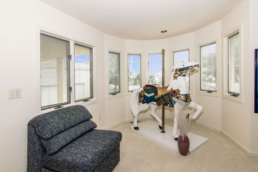 Actor Joe Pesci's Lavallette home, currently listed for sale. (Photo Credit: TopTenRealEstateDeals.com)