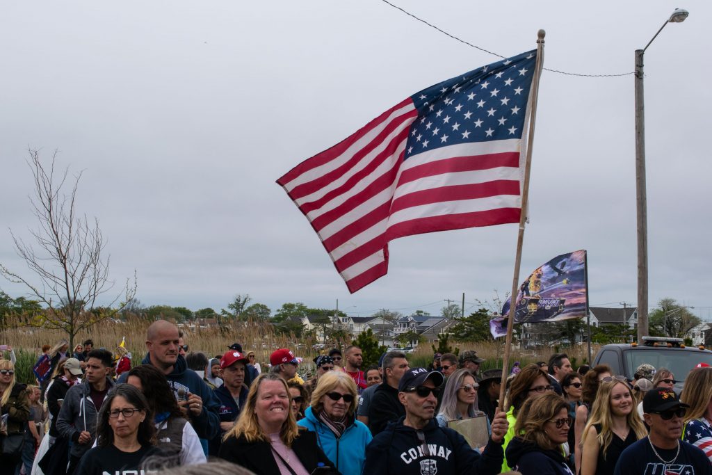 A 'Reopen NJ' rally is held in Point Pleasant Beach, May 25, 2020. (Photo: Daniel Nee)