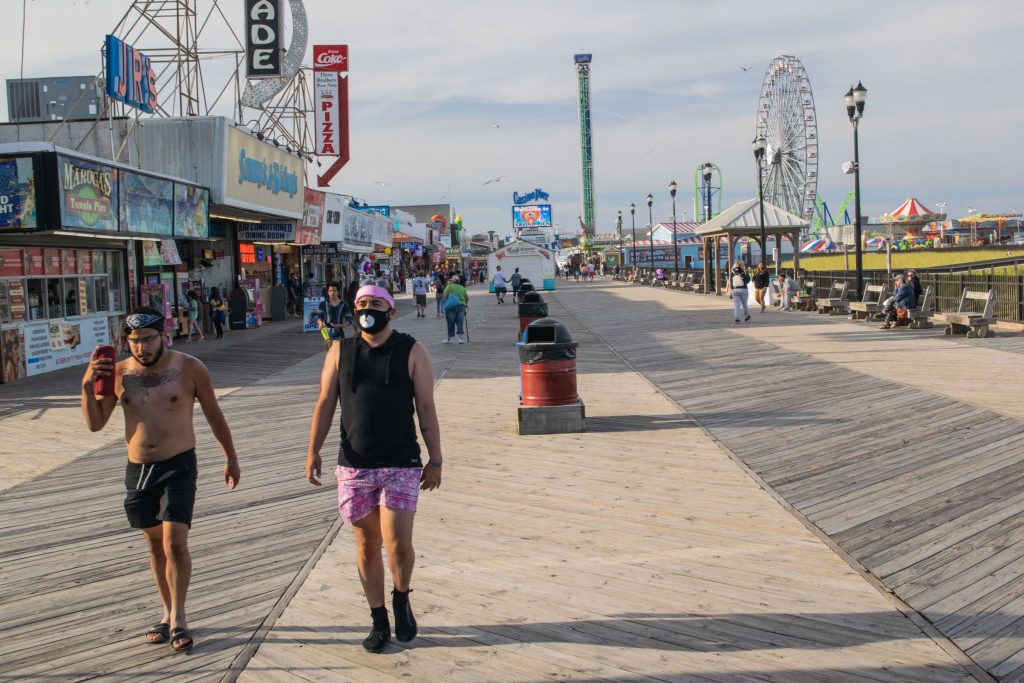 Seaside Heights bars and restaurants open for outdoor dining June 15, 2020. (Photo: Daniel Nee)