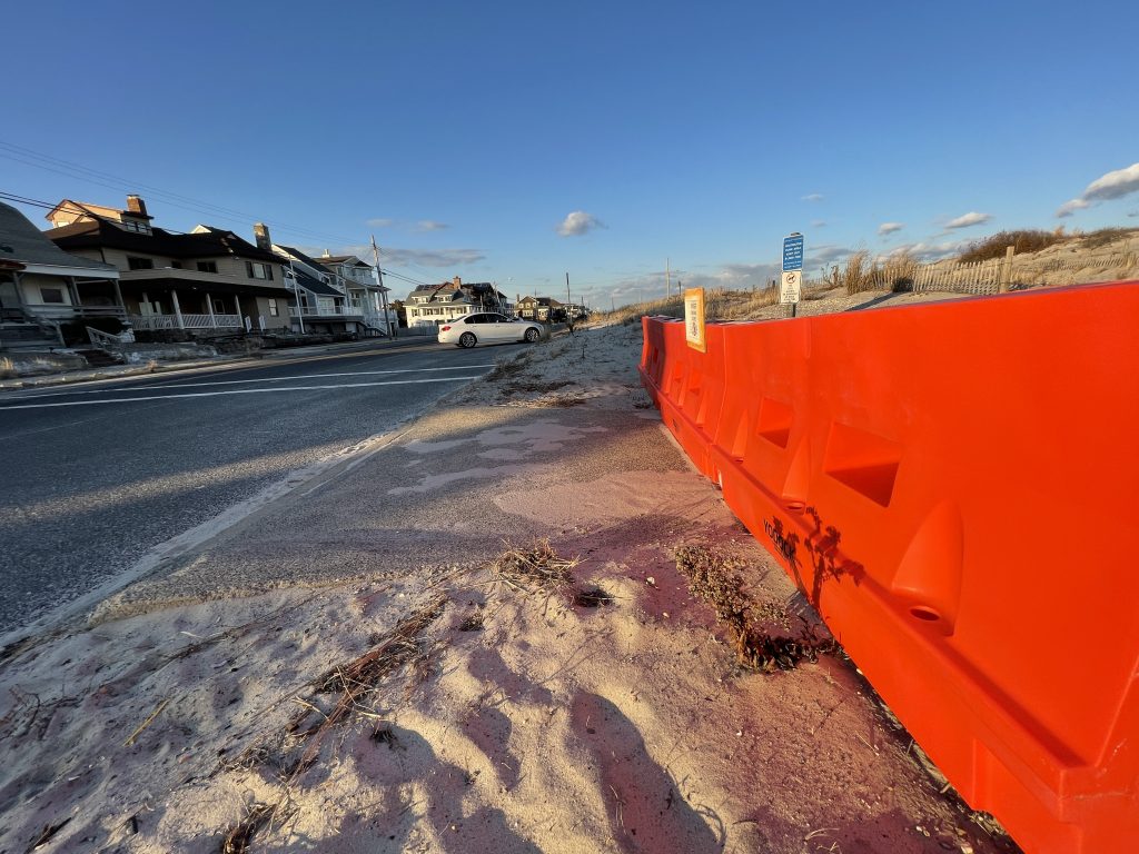 A blocked portion of the Seaside Park boardwalk, Jan. 2021. (Photo: Daniel Nee)