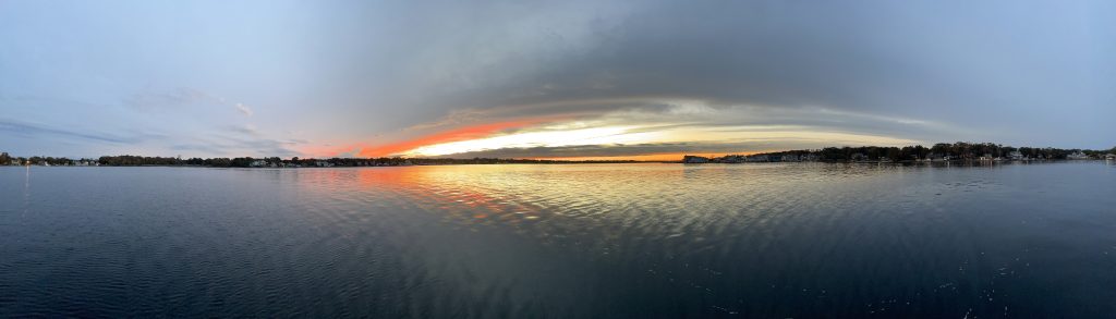 Spectacular views on Barnegat Bay, Nov. 4, 2021. (Photo: Daniel Nee)