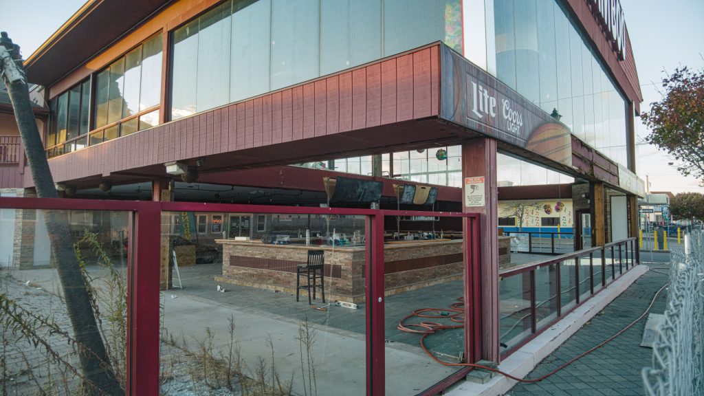Demolition of the Bamboo nightclub in Seaside Heights continues, Nov. 3, 2021. (Photo: Daniel Nee)
