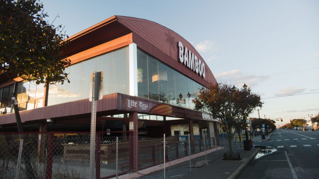 Demolition of the Bamboo nightclub in Seaside Heights continues, Nov. 3, 2021. (Photo: Daniel Nee)