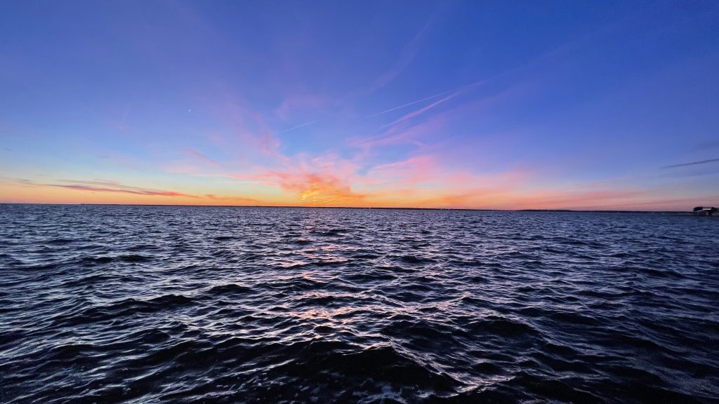 Sunset on Barnegat Bay, Jan. 4, 2022. (Photo: Daniel Nee)
