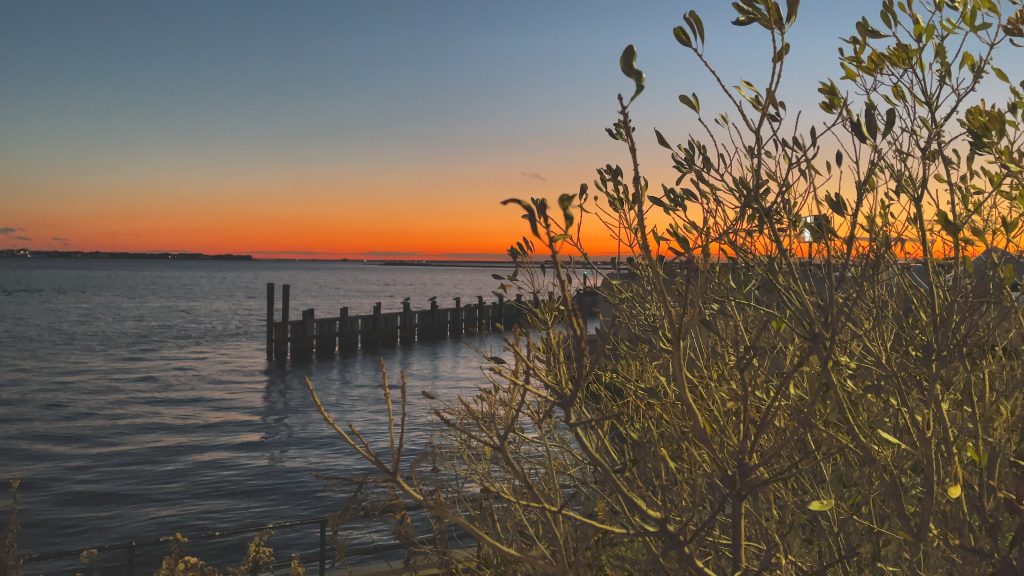 A chilly Barnegat Bay, Jan. 11, 2022. (Photo: Daniel Nee)