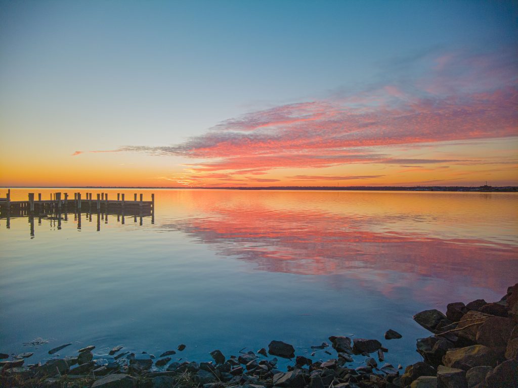 Sunset on Barnegat Bay in Mantoloking and Brick, N.J., Jan. 22, 2022. (Photo: Daniel Nee)