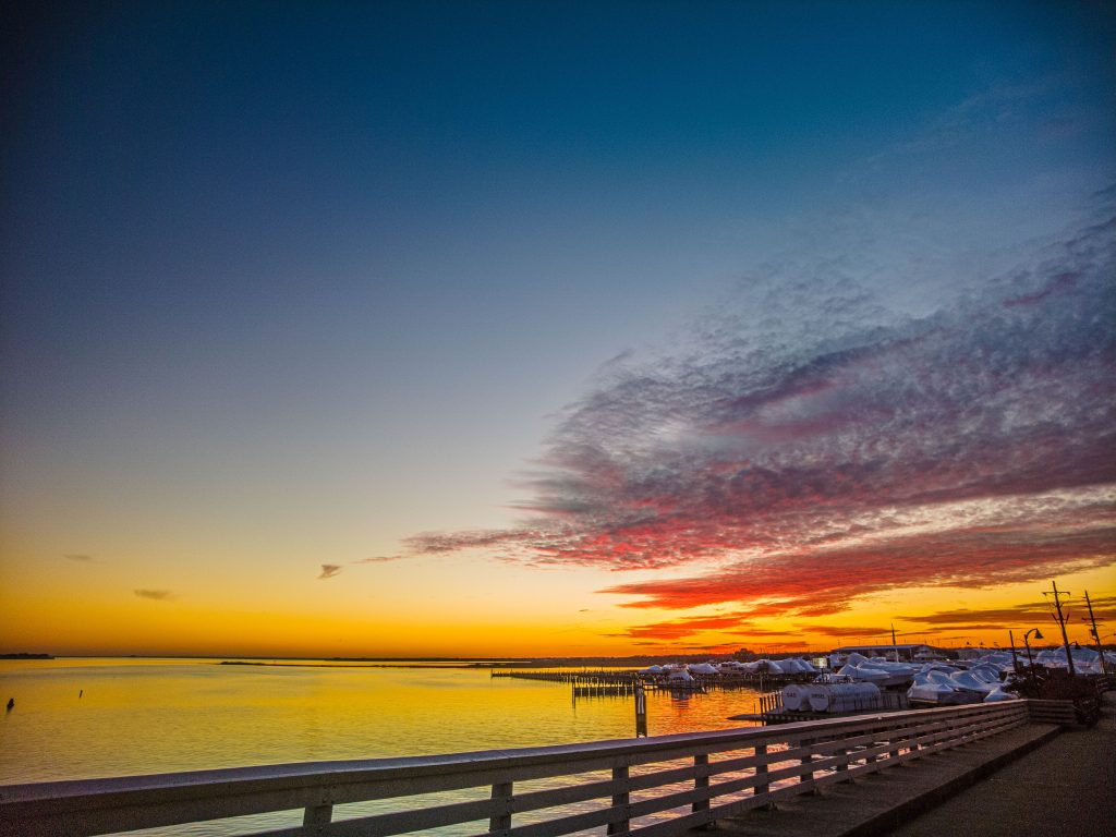Sunset on Barnegat Bay in Mantoloking and Brick, N.J., Jan. 22, 2022. (Photo: Daniel Nee)