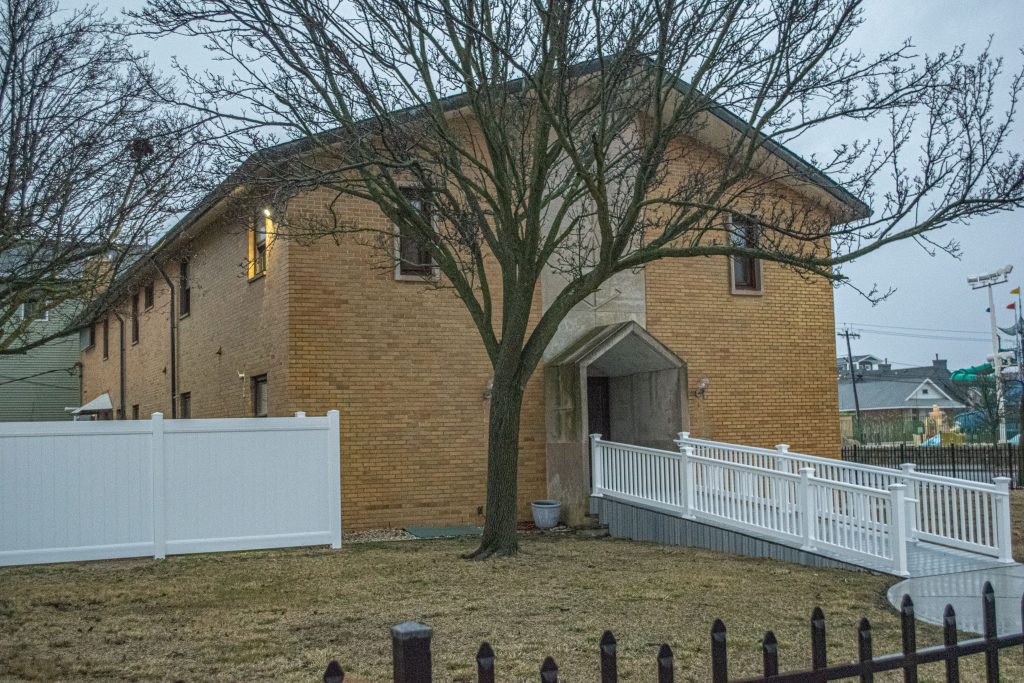 The former rectory of Our Lady of Perpetual Help church, 100 Grant Avenue, Seaside Heights, Feb. 2022. (Photo: Daniel Nee)