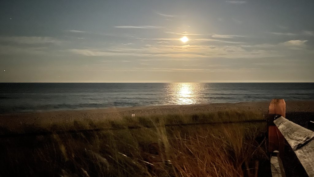 The 'Supermoon' rises over the ocean in Normandy Beach, N.J., Aug. 11, 2022. (Photo: Daniel Nee)