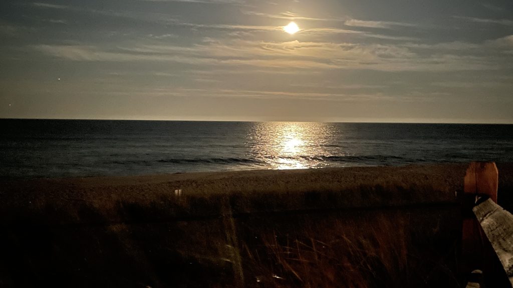 The 'Supermoon' rises over the ocean in Normandy Beach, N.J., Aug. 11, 2022. (Photo: Daniel Nee)