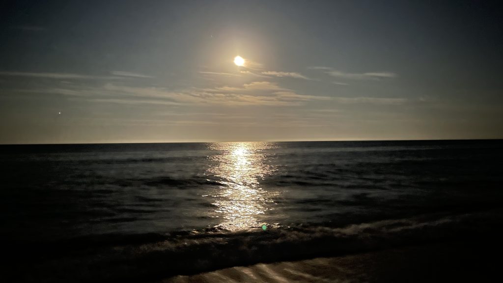 The 'Supermoon' rises over the ocean in Normandy Beach, N.J., Aug. 11, 2022. (Photo: Daniel Nee)