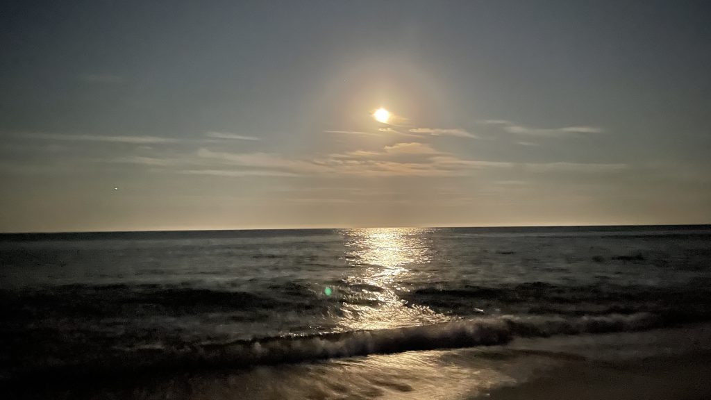 The 'Supermoon' rises over the ocean in Normandy Beach, N.J., Aug. 11, 2022. (Photo: Daniel Nee)