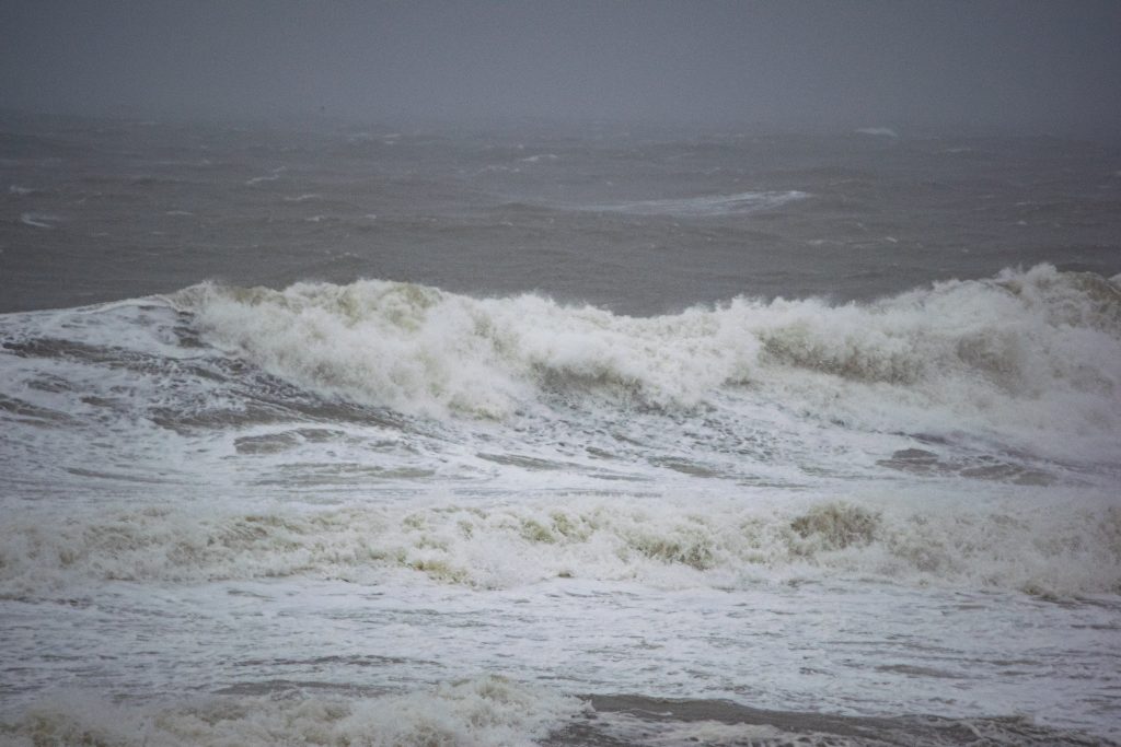 Heavy surf generated by the remnants of Hurricane Ian pound the shoreline in Ocean County, N.J., Oct. 2, 2022. (Photo: Daniel Nee)