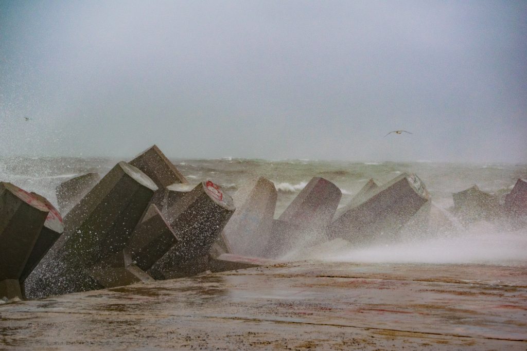 Heavy surf generated by the remnants of Hurricane Ian pound the shoreline in Ocean County, N.J., Oct. 2, 2022. (Photo: Daniel Nee)