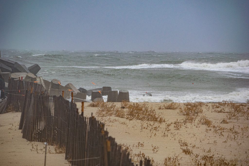 Heavy surf generated by the remnants of Hurricane Ian pound the shoreline in Ocean County, N.J., Oct. 2, 2022. (Photo: Daniel Nee)