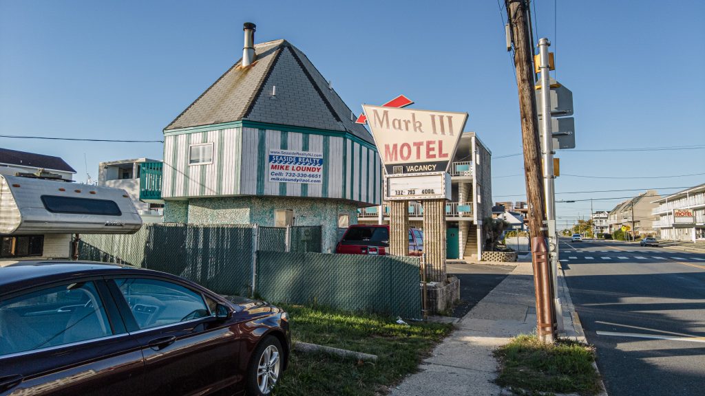The Mark III Motel, Seaside Heights, N.J., slated to be replaced with seven homes, Oct. 2022. (Photo: Daniel Nee)