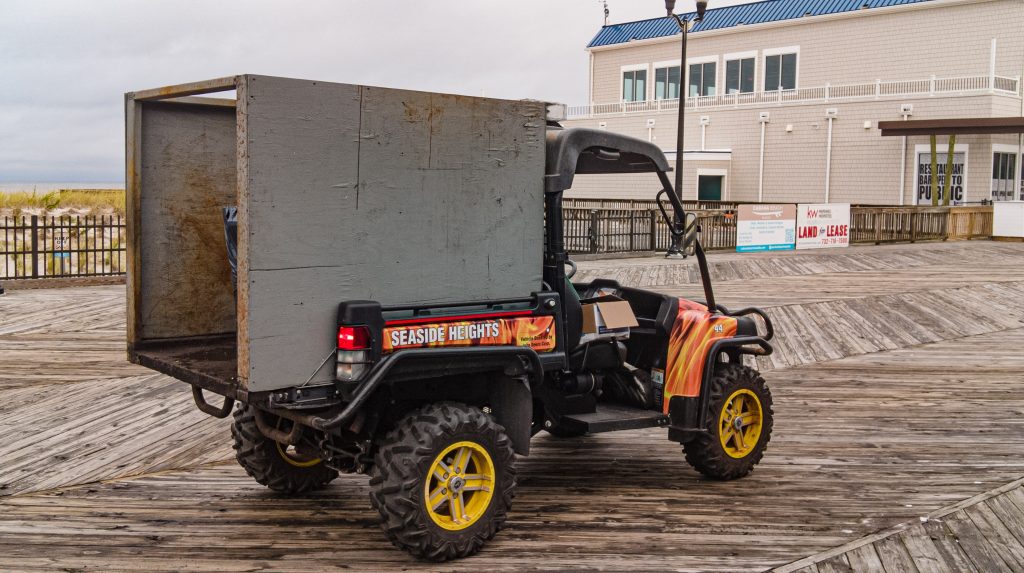 A Seaside Heights boardwalk maintenance vehicle, Oct. 2022. (Photo: Daniel Nee)