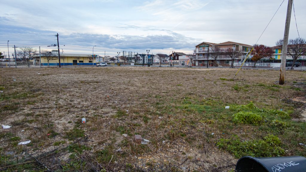 The former Bamboo Bar property in Seaside Heights, N.J., Dec. 2022. (Photo: Daniel Nee)