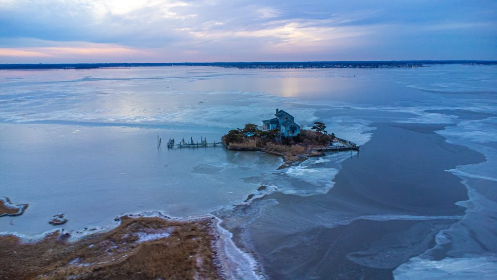 Barnegat Bay, frozen after a cold snap, Dec. 26, 2022. (Photo: Daniel Nee)