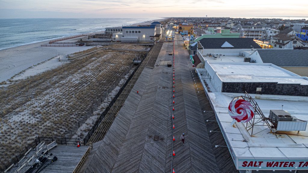 Construction on the replacement of the southern portion of the Seaside Heights boardwalk begins, Dec. 5, 2022. (Photo: Daniel Nee)