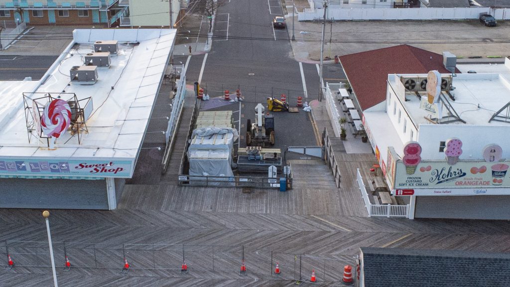 Construction on the replacement of the southern portion of the Seaside Heights boardwalk begins, Dec. 5, 2022. (Photo: Daniel Nee)