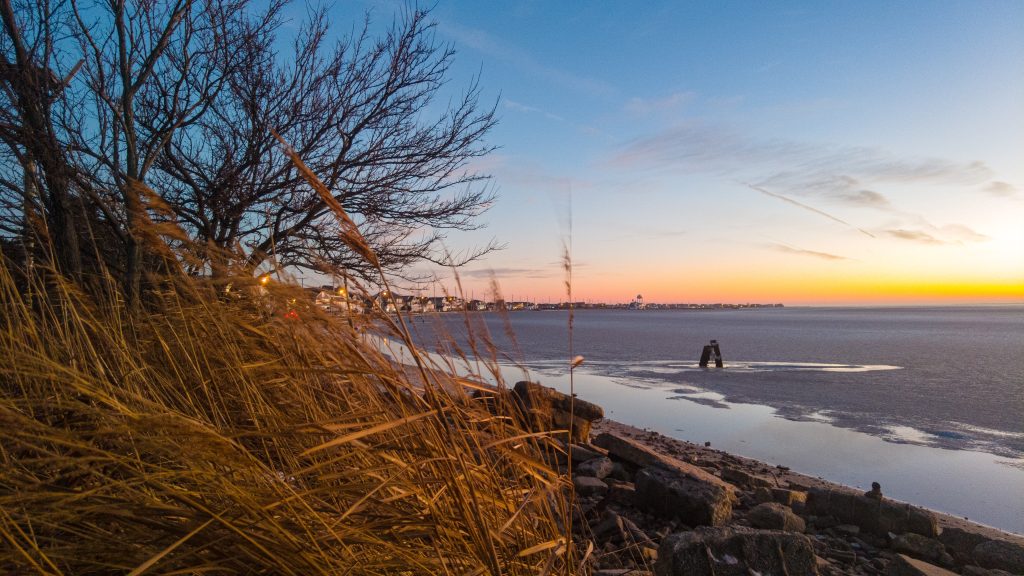 A stunning sunset in Seaside Park, N.J., Dec. 29, 2022. (Photo: Daniel Nee)