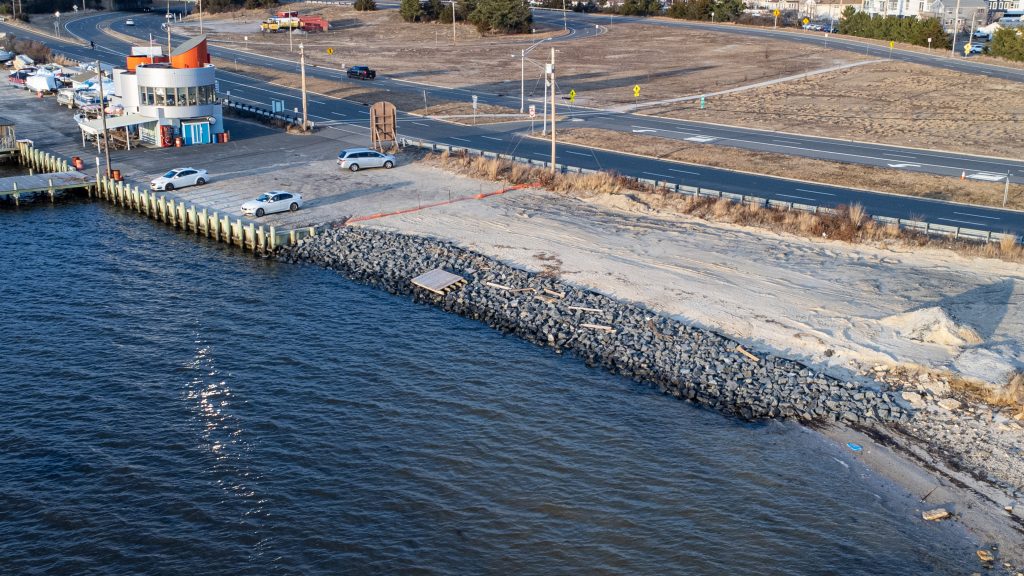 A living shoreline revetment project is largely complete at Seaside Heights' south bayfront area, Jan. 5, 2023. (Photo: Daniel Nee)